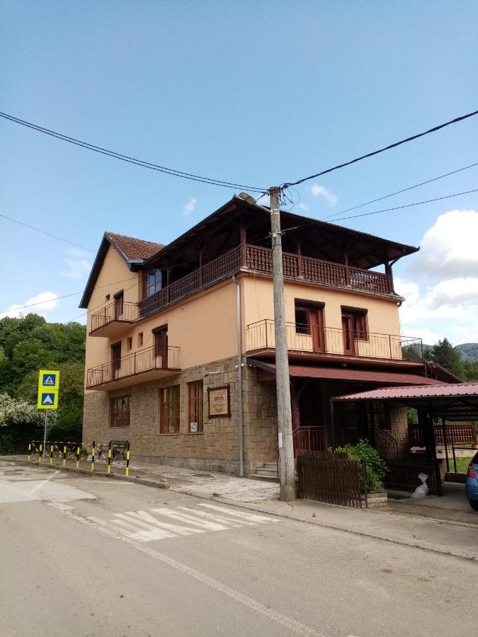 Guesthouse Smiljanic Slavkovica Eksteriør billede