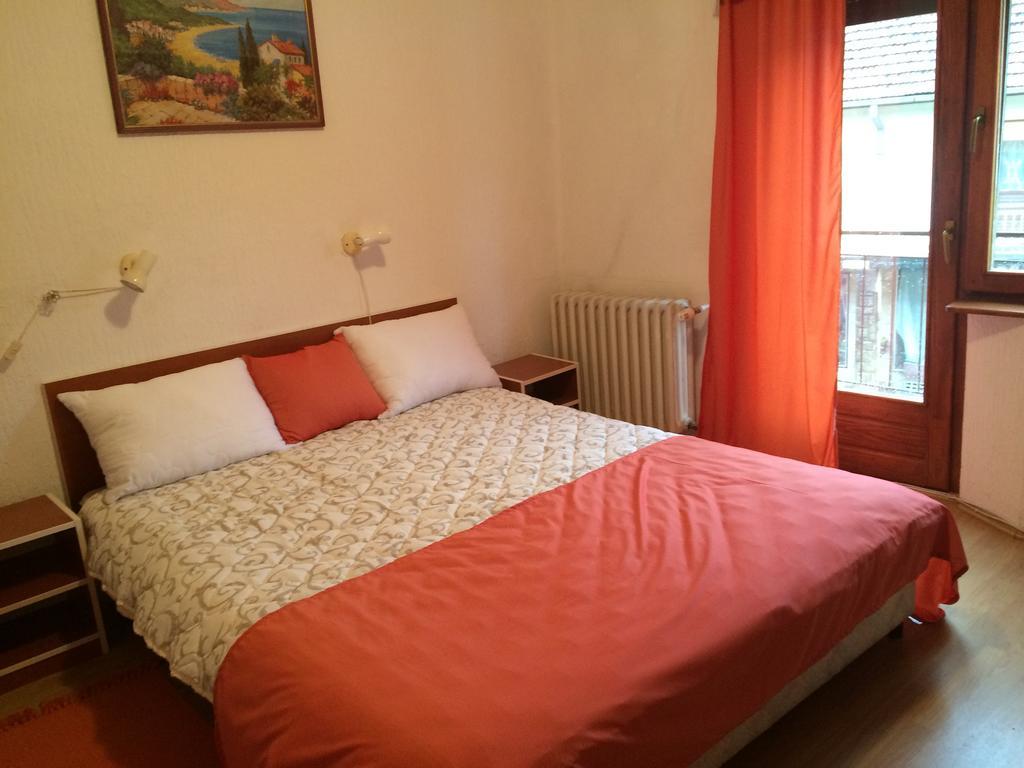 Guesthouse Smiljanic Slavkovica Eksteriør billede